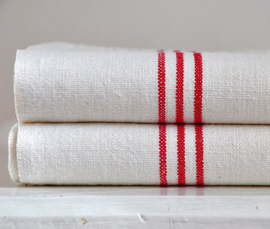 Fresh linen towels