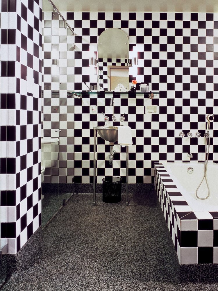 Bathroom at the Morgans Hotel, 1984, Andrée Putman. (Photo: thelondonlist)